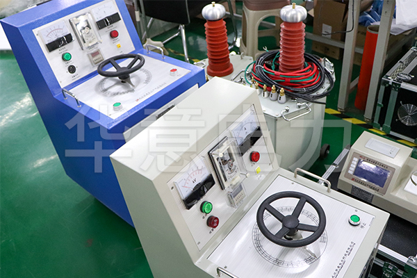 河北國華滿井風電場采購華意電力一批設備.jpg 大電流發生器.jpg